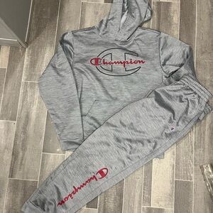 Champion hooded sweatshirt and matching jogging pants 14/16
